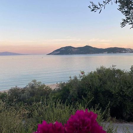 Mare Suite Iraklitsa Nea Iraklitsa Exterior foto